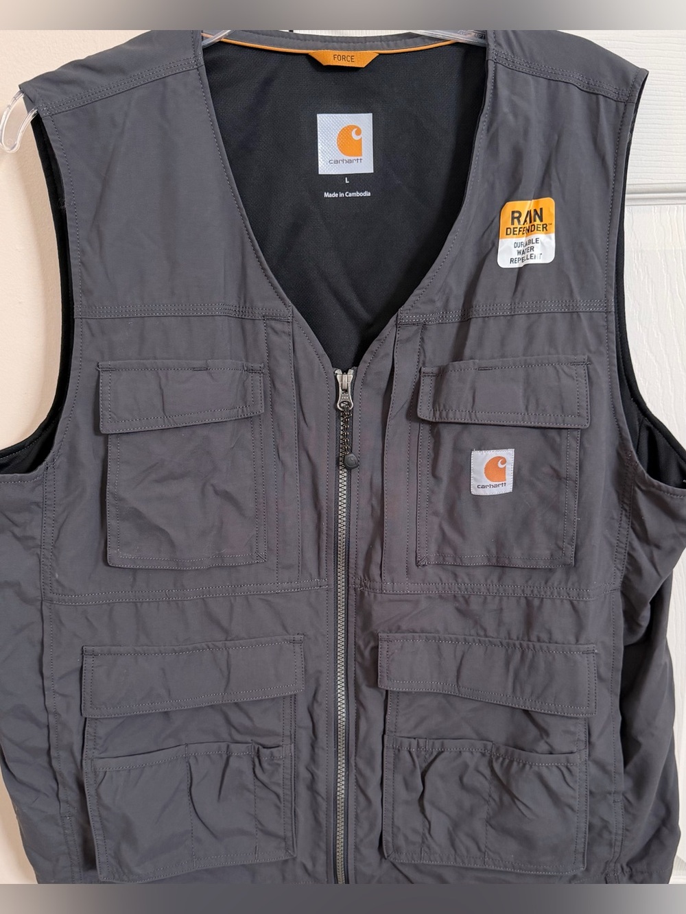 NWOT Carhartt Grey Fishing Vest Size Large Workwear Outdoors Zipper Multipocket.